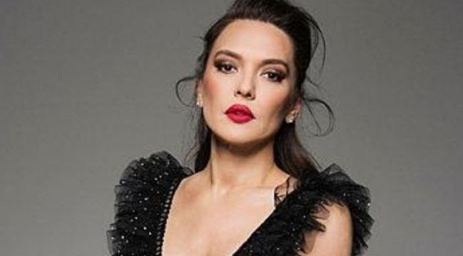 Demet Akalın estetiksiz halini paylaştı
