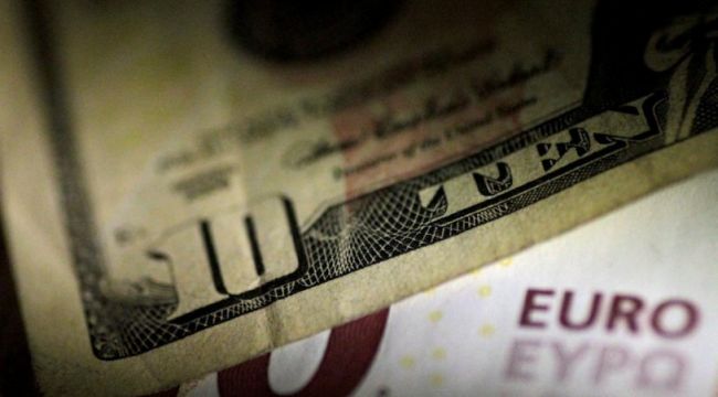 Dolar ve euro tüm zamanların en yüksek seviyesini gördü