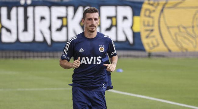 Fenerbahçe'ye Mert Hakan müjdesi!