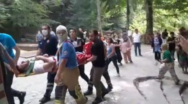 Fotoğraf çektirmek isteyen sağlıkçı kayalıklardan düştü