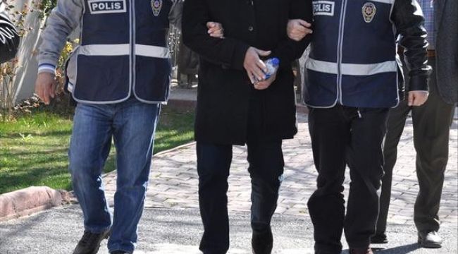 İZMİR’DE CEZAEVİ FİRARİSİ YAKALANDI