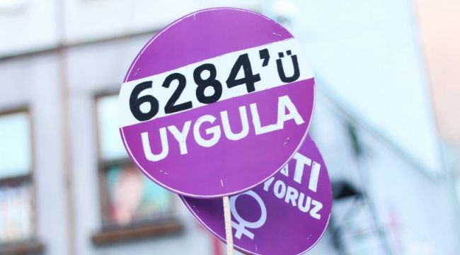 Kendisinden ayrılmak isteyen kadını öldürüp intihar etti