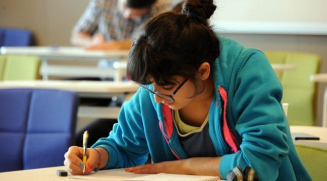 Okullar yarın açılacak