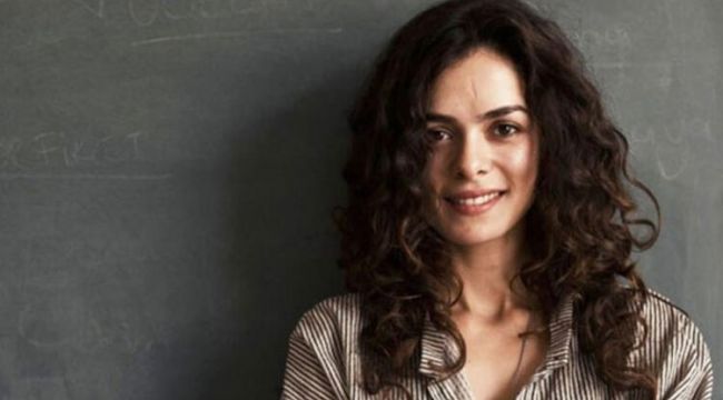 Özge Özpirinçci imaj değiştirdi