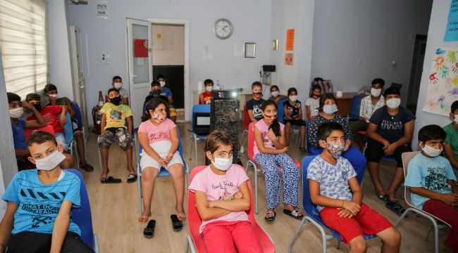 ROMAN ÇOCUKLARA SİNEMA DENEYİMİ