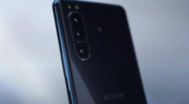 Sony Xperia 5 II ortaya çıktı