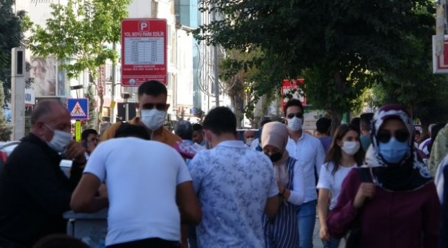 Van'da korona virüs bulaş riskinin önüne geçiliyor