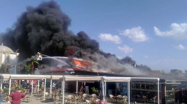 YASEMİN KAFE'DE KORKUTAN YANGIN