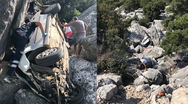 Yaşlı çift araçta sıkıştı