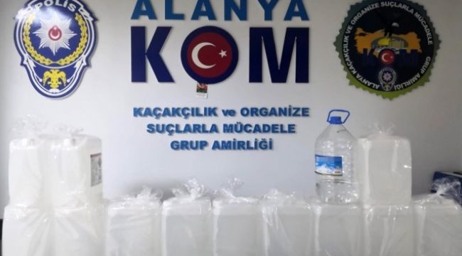 Alanya'da sahte içki operasyonu