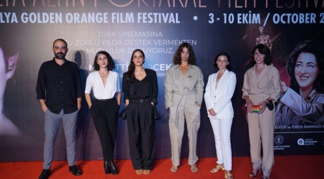 Altın Portakal'da heyecan devam ediyor