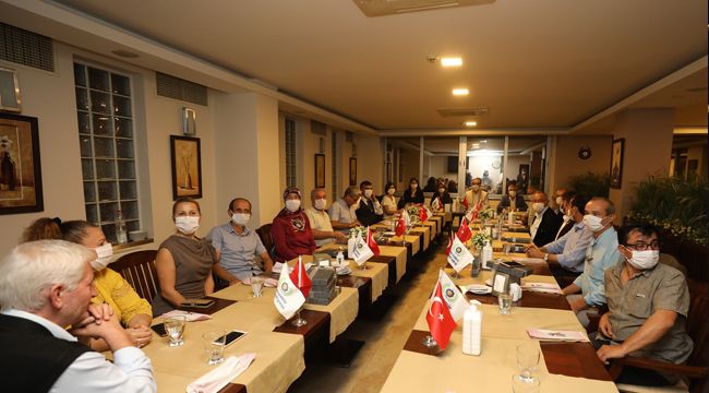 BAŞKAN ARDA MUHTARLARLA BİR ARAYA GELDİ