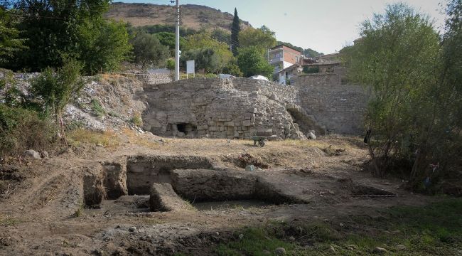 BERGAMA'DA TARİH YENİDEN CANLANIYOR