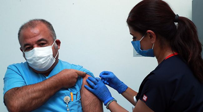 Covid-19 aşısının denemeleri  başladı