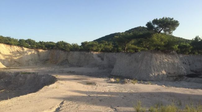 DELİKTAŞ HALKI KUM OCAĞINA TEPKİLİ