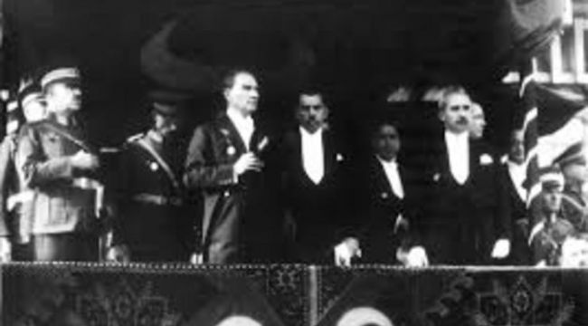 EÜ’de “Cumhuriyet ve Atatürk Günleri” başladı