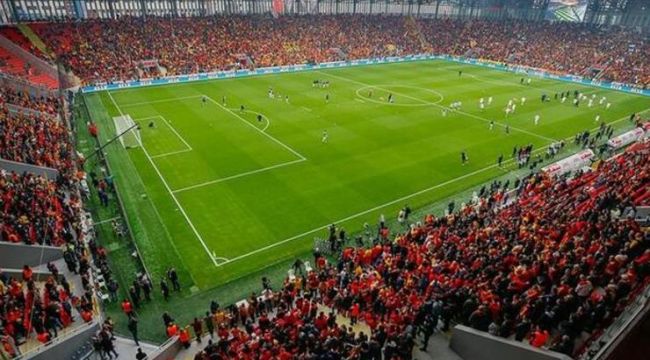 Göztepe, Gürsel Aksel'de oldukça etkili