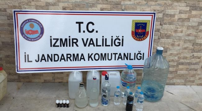 İZMİR'DE SAHTE İÇKİ OPERASYONU