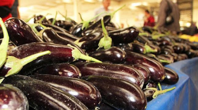 İZMİR'DE ZAM ŞAMPİYONU PATLICAN OLDU