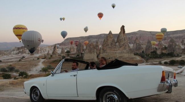 Kapadokya'da hem havada hem yerde görsel şölen