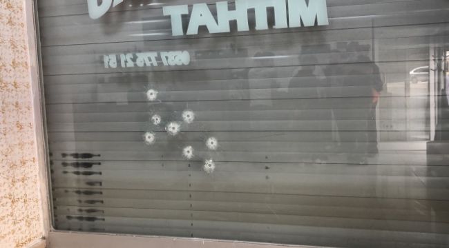Kuaföre kurşun yağdırdılar