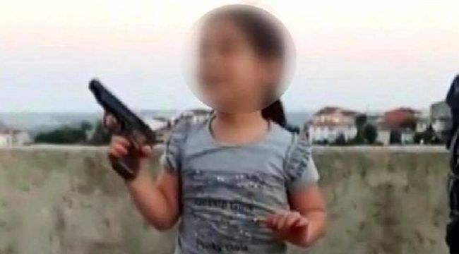 Küçük çocuğun akıl almaz görüntüsü !