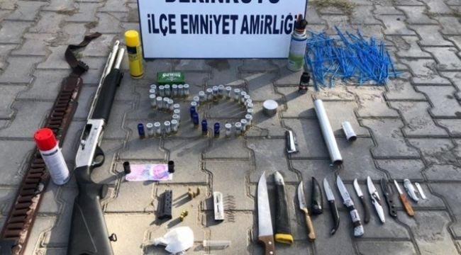 Otomobil değil sanki cephanelik