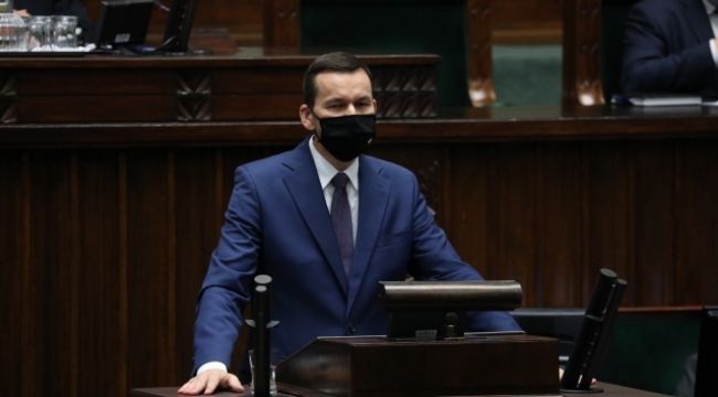 Polonya'da günlük vaka sayısı 10 bini aştı