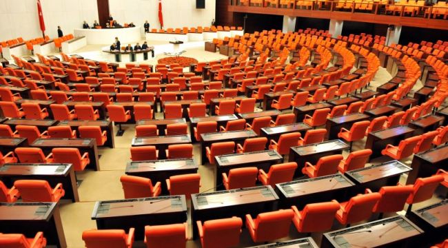 TBMM Onur Ödülü için verilen 'para ödülü' kaldırıldı