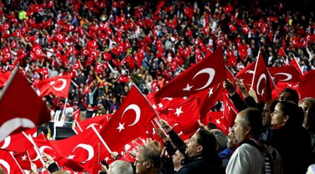 TFF'den Türkiye - Sırbistan maçı öncesi seyirci kararı