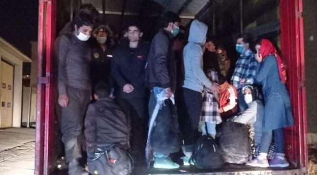 Van'da tırla göçmen kaçakçılığı