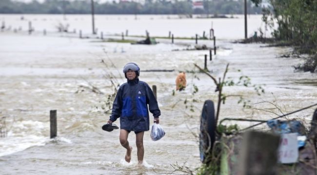Vietnam'daki sellerde ölü sayısı 117'ye yükseldi