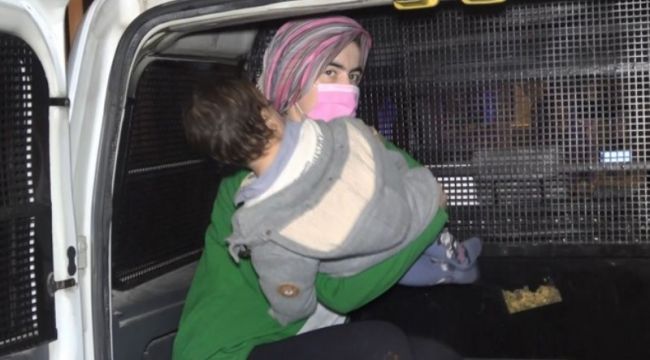 Yemeği beğenmeyen dini nikahlı eşini bıçakladı
