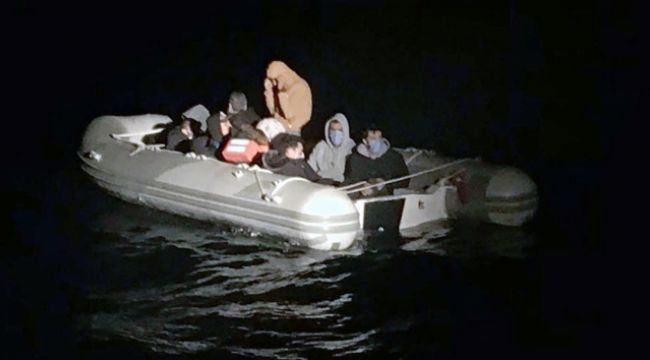 22 düzensiz göçmen kurtarıldı
