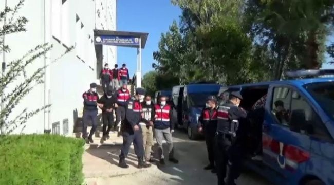 Adana'da terör örgütlerine operasyon düzenlendi
