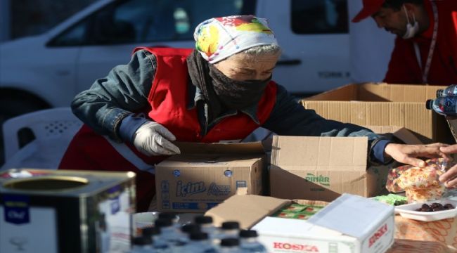 “AFET TEYZE"DEPREMZEDELERİ UNUTMADI