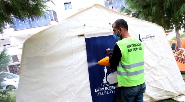 BAYRAKLI BELEDİYESİ ÇADIRLARI DEZENFEKTE EDİYOR