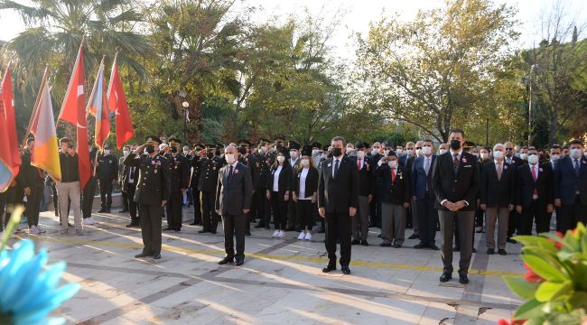 BERGAMA ATATÜRK'Ü ANDI