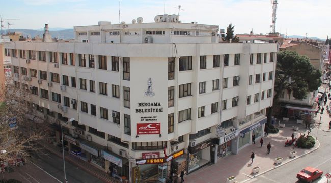 BERGAMA BELEDİYESİ HİZMET BİNASI YIKILACAK