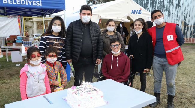 ÇADIR KENTTE UMUT DOLU DOĞUM GÜNÜ