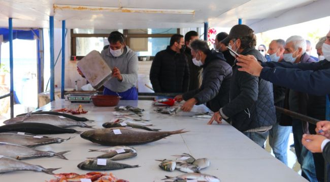 ÇEŞME BELEDİYESİ'NDEN ÜRETİME DESTEK