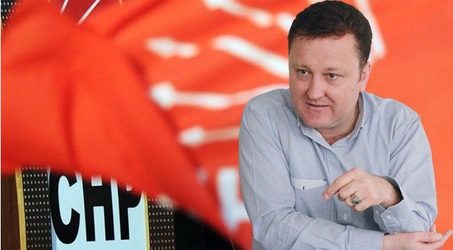 CHP MENEMEN’DE 4 İSİM DAHA İSTİFA ETTİ