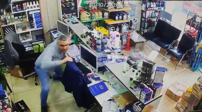 DEPREMDE İŞ YERİNDE YAŞANAN PANİK ANLARI