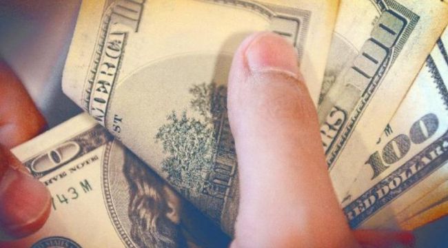 Dolar yeni haftaya sakin başladı