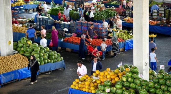 GAZİEMİR PAZARINDA VİRÜS ÖNLEMİ