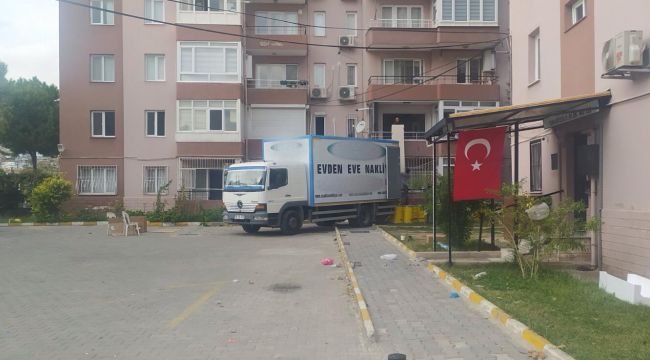 İZMİR'DE NAKLİYATÇILARIN DEPREM FIRSATÇILIĞI