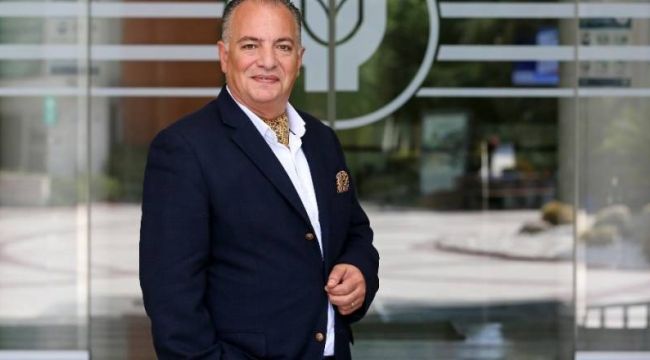Kadın siyasetin oyuncusu değil seyircisi