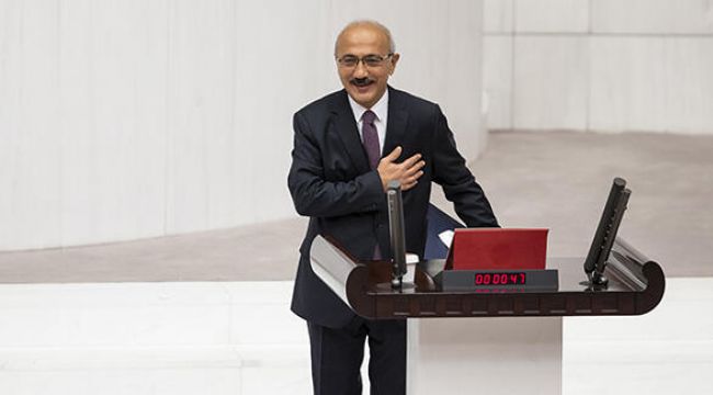 Lütfi Elvan, TBMM'de yemin etti