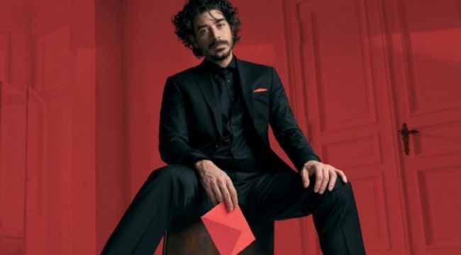 Oyuncu Alper Saldıran'ın Kırmızı Odadan Hikayeler'i çıktı