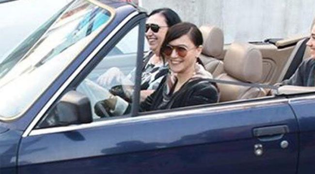 Şevval Sam anne yadigârını yenileniyor